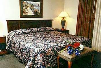 Lees Inn & Suites Мансі Екстер'єр фото
